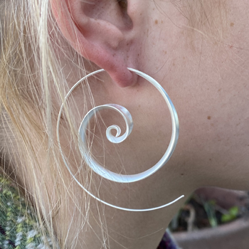 Wave  der große Schwung am Ohr