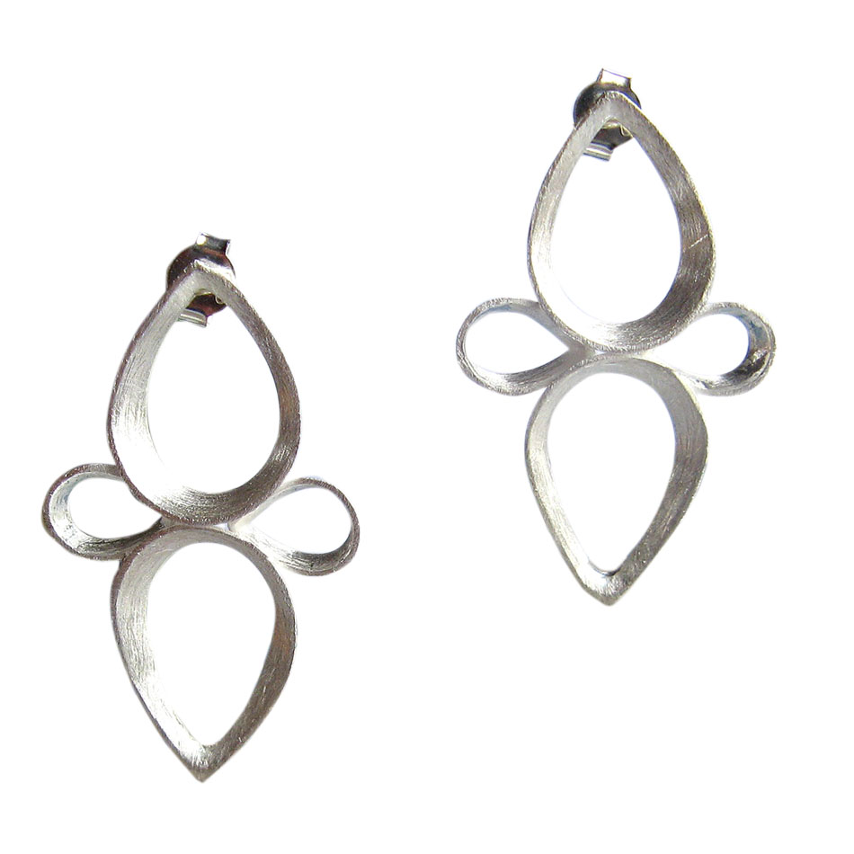 E 118  Blütenohrstecker