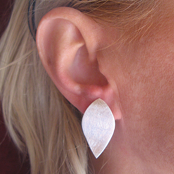 Ohrstecker, Blütenblatt,Silber