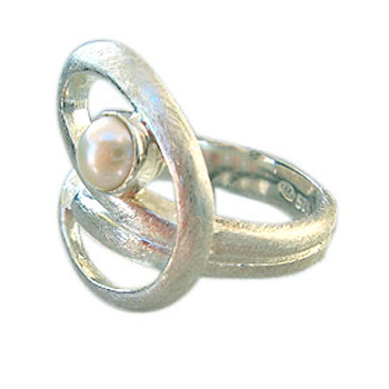 Silberring mit Perle