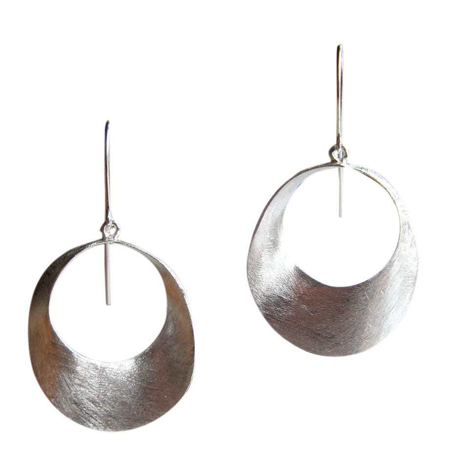 E 174 Designohrhänger aus Silber