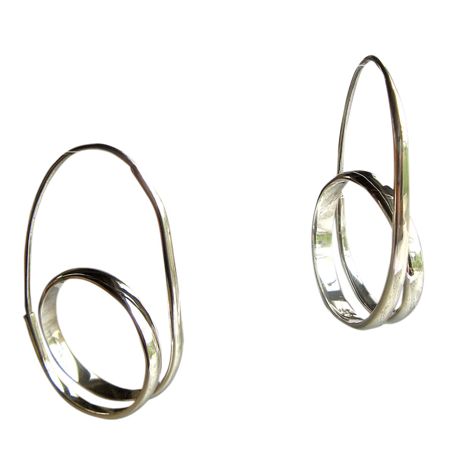 E 203 raffinierter Ohrschmuck