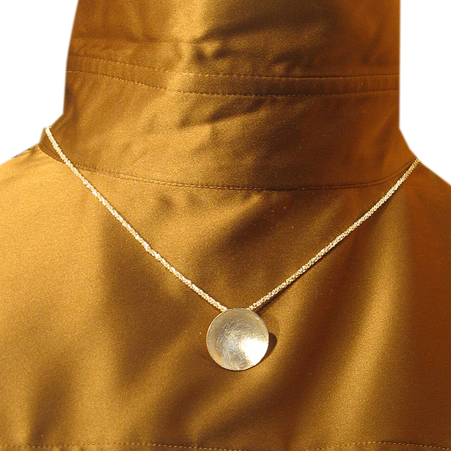 Parabolanhänger, Silber