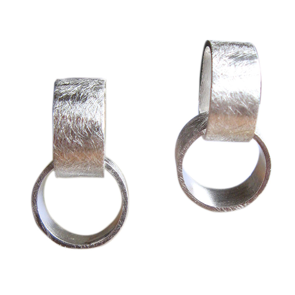 E 143 Ohrstecker beweglich