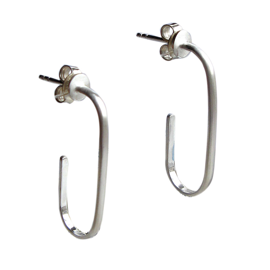 E 146 Ohrschmuck aus Silber