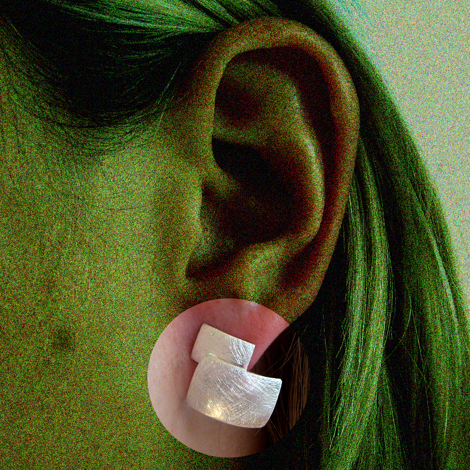 E 028  Ohrstecker 925er Silber