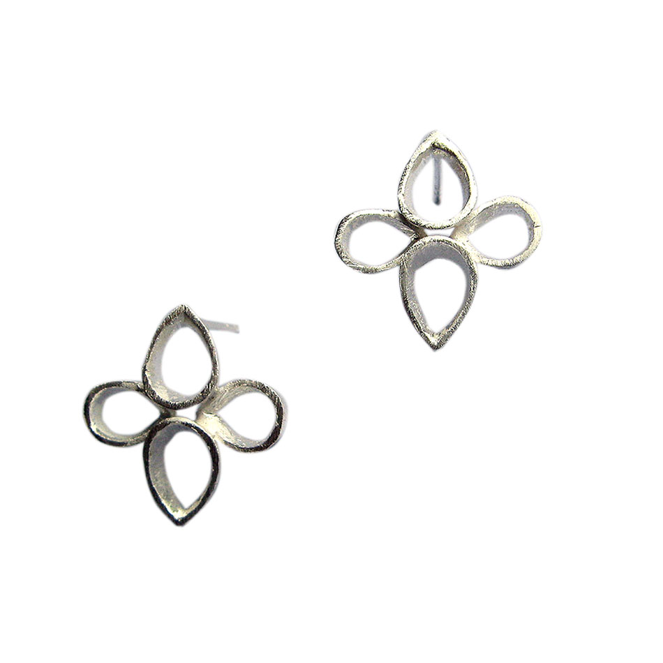 E 115 Blütenohrstecker