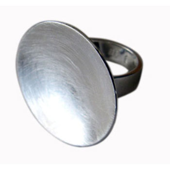 Ring , parabol  Durchmesser  ca. 25mm