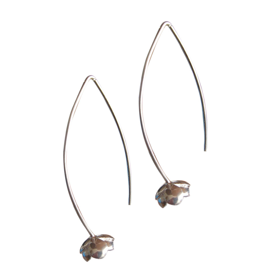 E 106  Blütenohrhänger