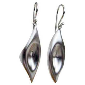 Ohrhänger  ca 12 x 40 mm  siehe auch Brosche BR 61