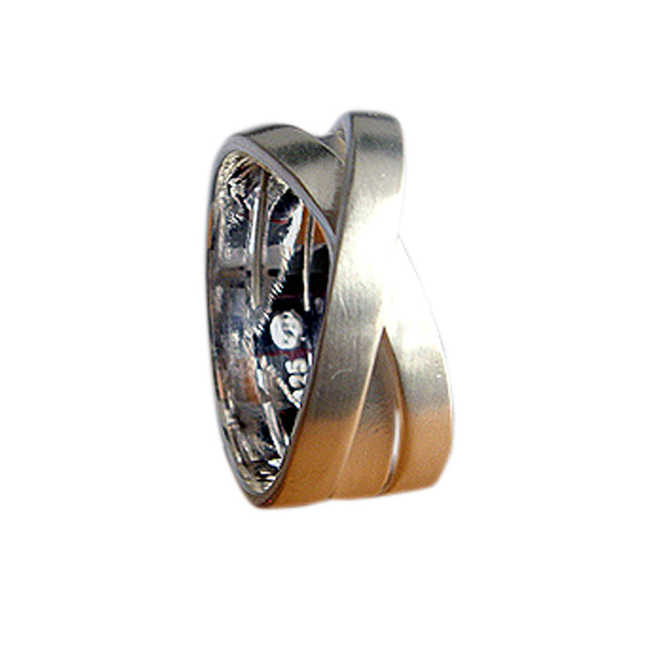R 719  handgearbeiteter Silberring