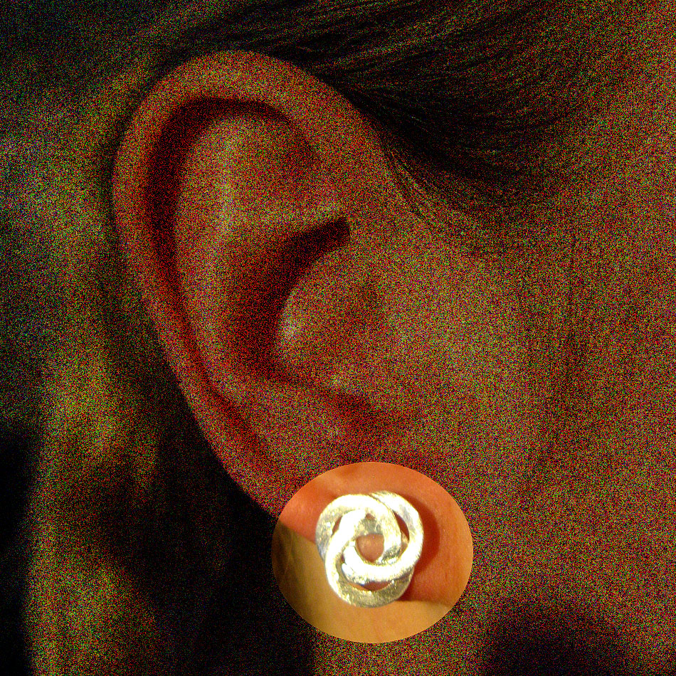 E 210  Ohrstecker Silber